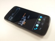 galaxy-nexus-thumbsup-01