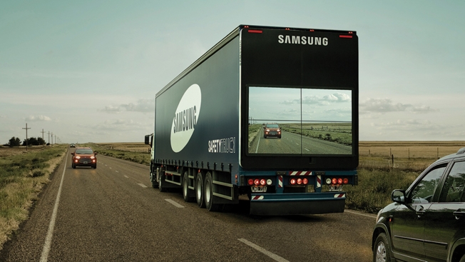 cannes-samsung-truck-hed-2016