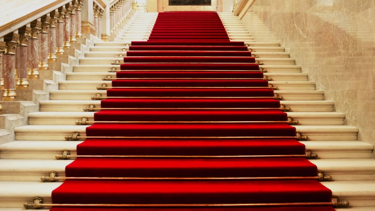 red-carpet-stairs