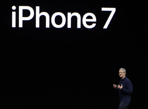 Apple CEO Tim Cook announces the new iPhone 7 during an event to announce new products Wednesday, Sept. 7, 2016, in San Francisco. (AP Photo/Marcio Jose Sanchez)